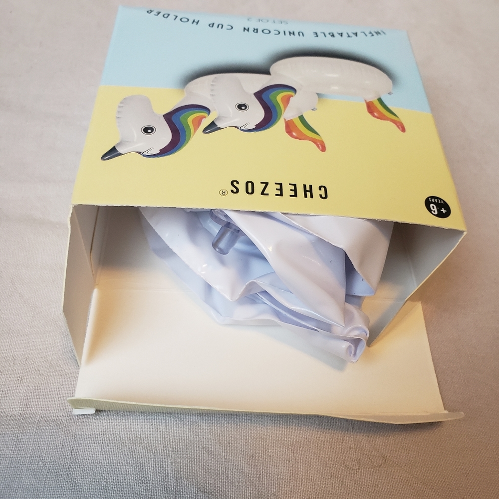 ♦️$10 ADD ON / BNIB Inflatable Unicorn Cup Holders Cheezos Summer Fun - Picture 4 of 4
